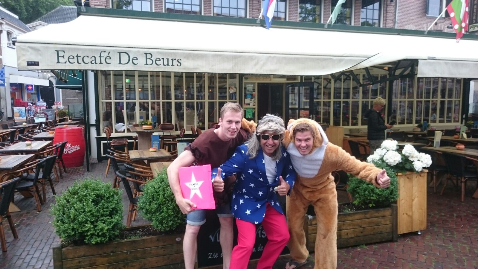 2017 De Laatkomers 3.png